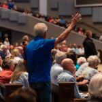 Are congregations spiritual organisms or religious organizations?